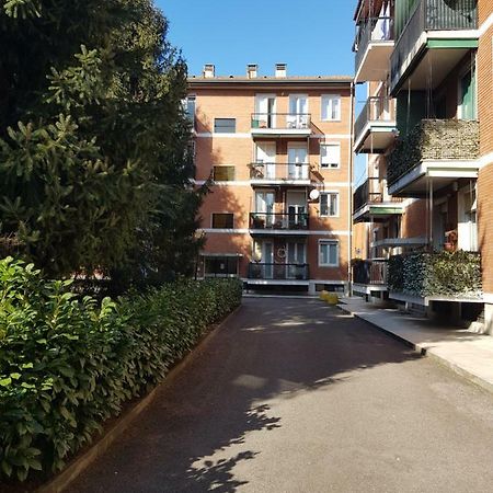 De Candia House Apartment Rescaldina ภายนอก รูปภาพ