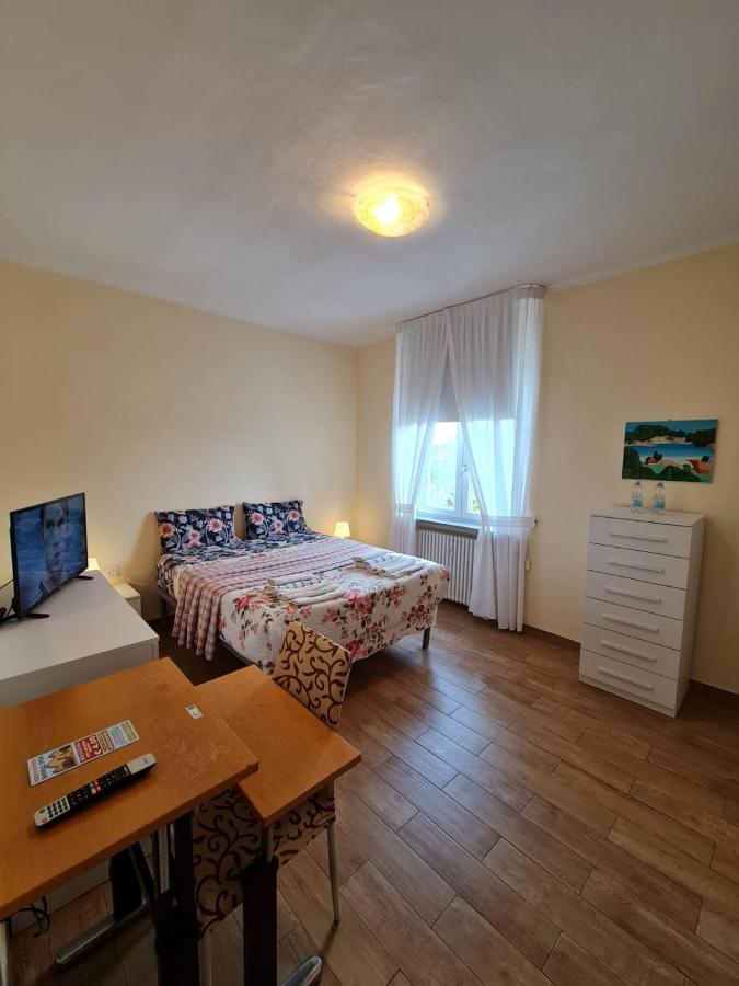 De Candia House Apartment Rescaldina ภายนอก รูปภาพ