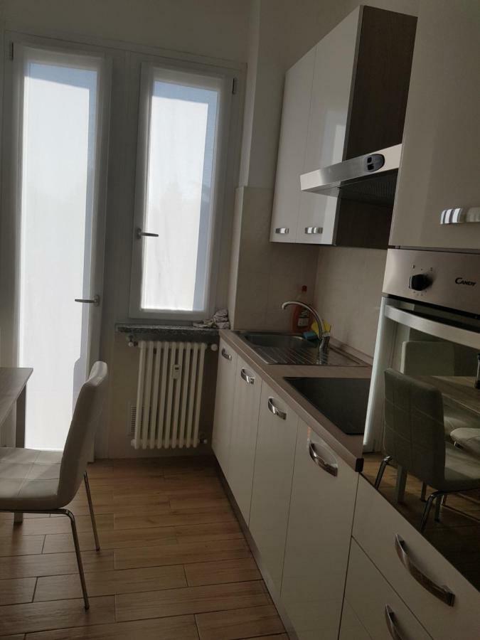 De Candia House Apartment Rescaldina ภายนอก รูปภาพ