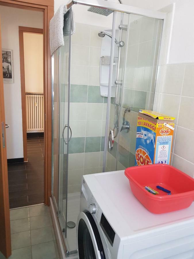 De Candia House Apartment Rescaldina ภายนอก รูปภาพ